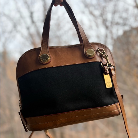 Dooney & Bourke Cabriolet Domed Zip-Zip Satchel | A57069 | Like-New Condition - Picture 2 of 16